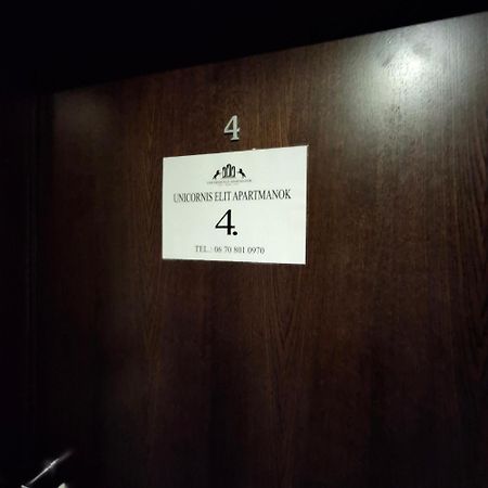 Unicorniselit Apartmanok Егер Екстериор снимка