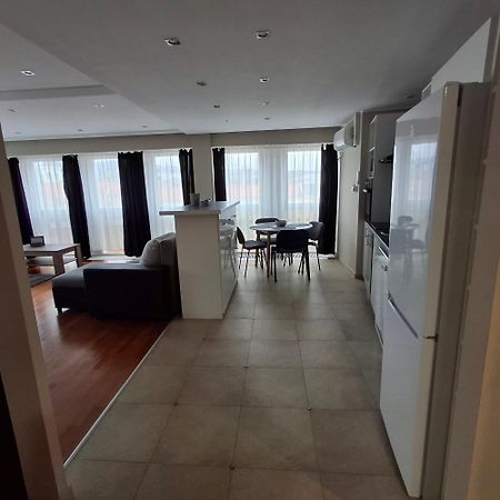 Unicorniselit Apartmanok Егер Екстериор снимка
